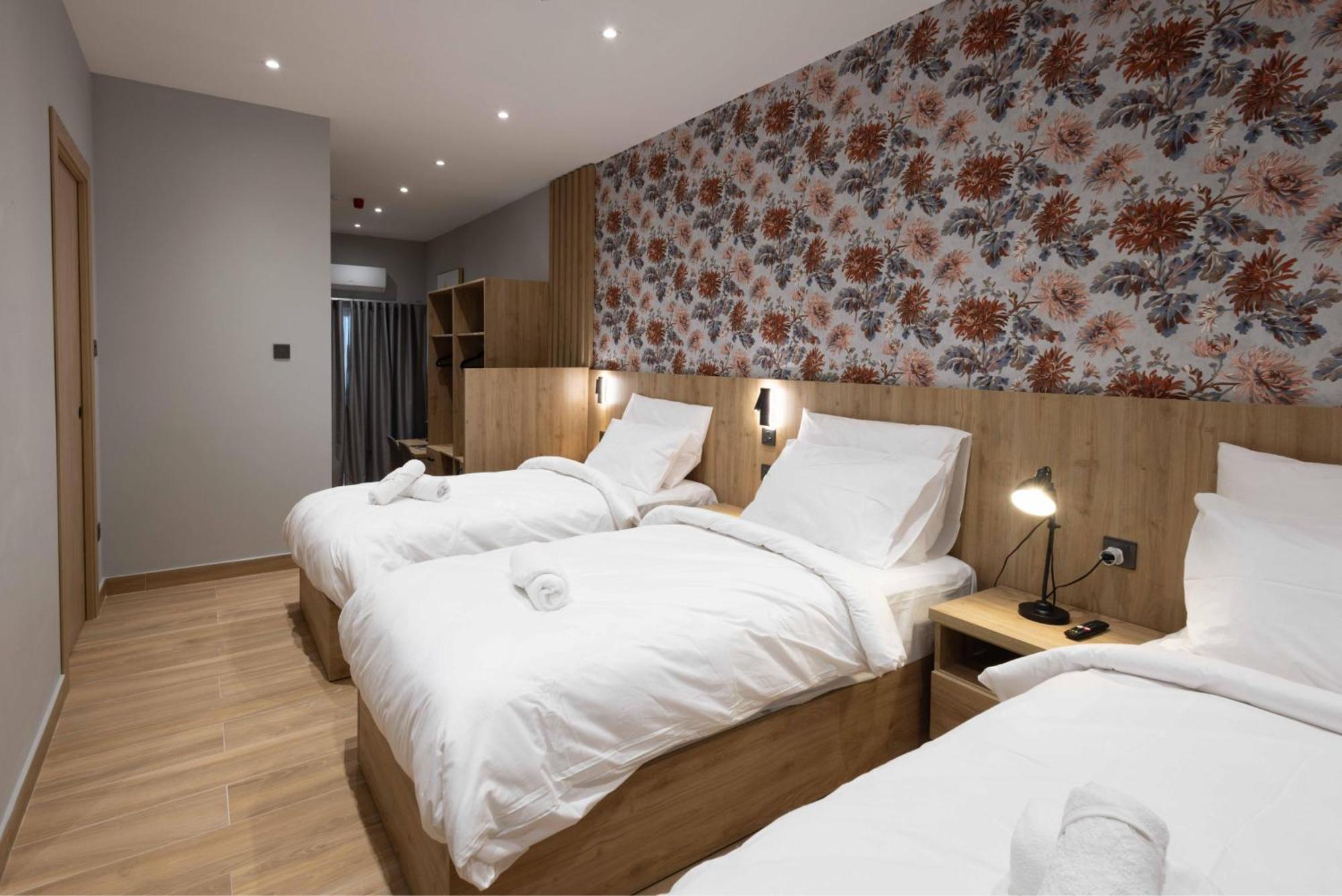 University Boutique Rooms Msida Bagian luar foto