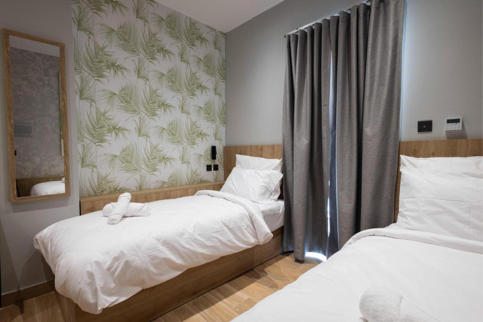 University Boutique Rooms Msida Bagian luar foto