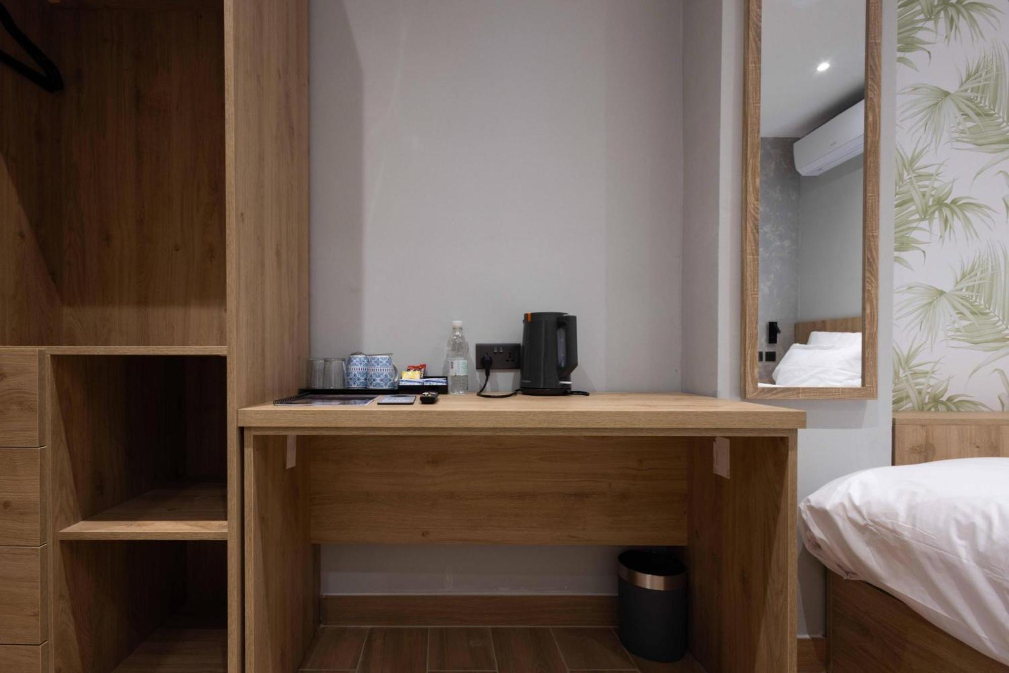 University Boutique Rooms Msida Bagian luar foto