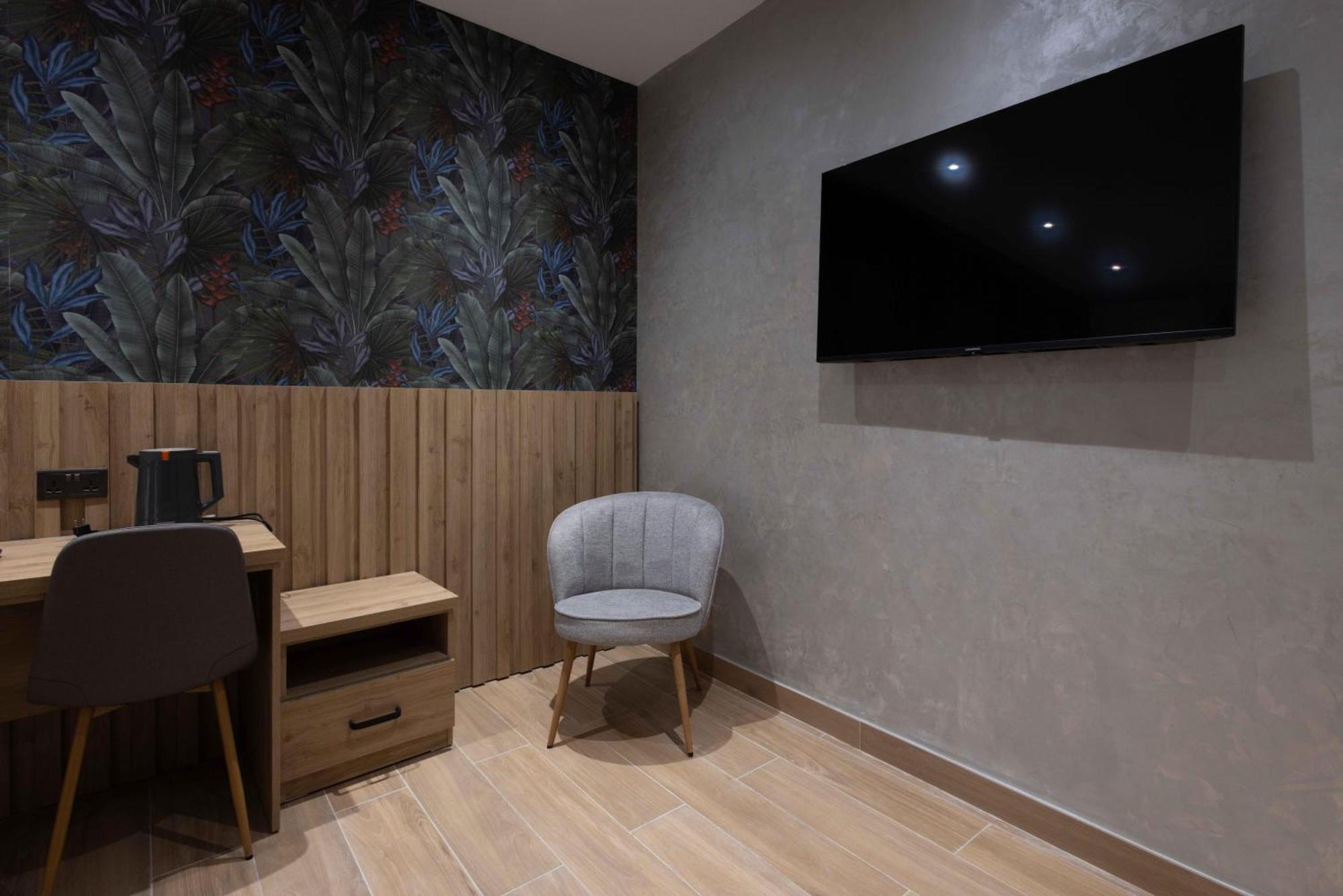 University Boutique Rooms Msida Bagian luar foto