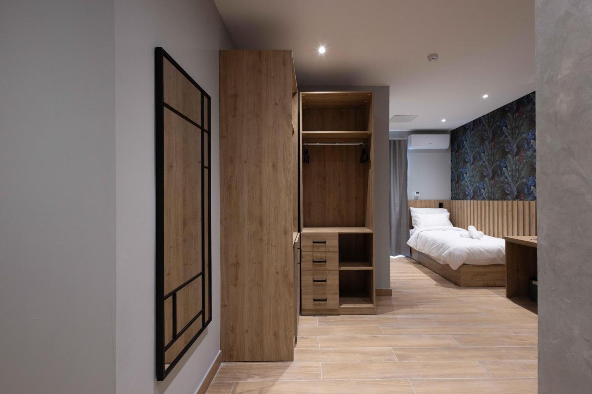 University Boutique Rooms Msida Bagian luar foto