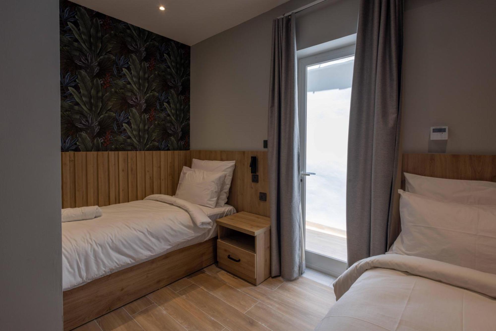 University Boutique Rooms Msida Bagian luar foto
