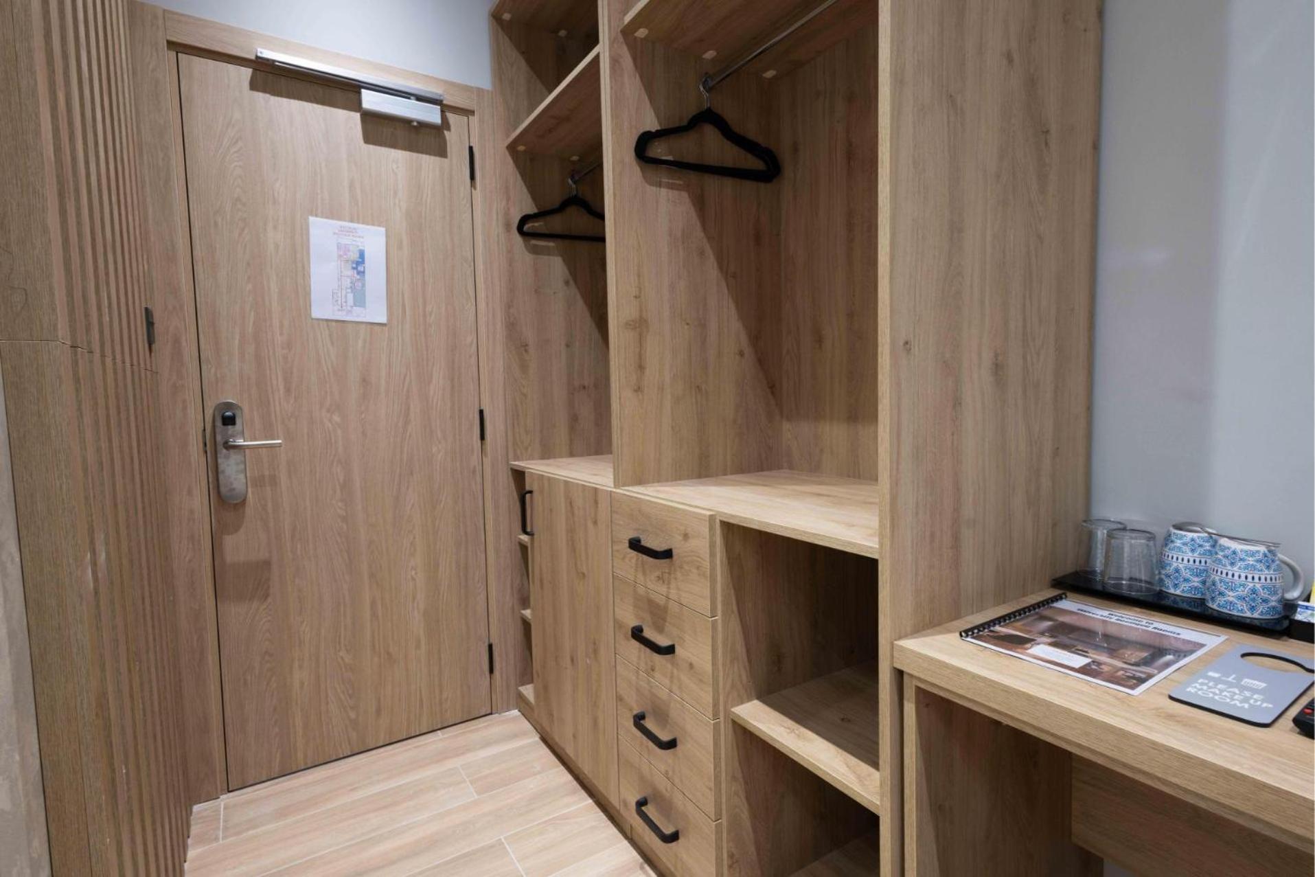 University Boutique Rooms Msida Bagian luar foto