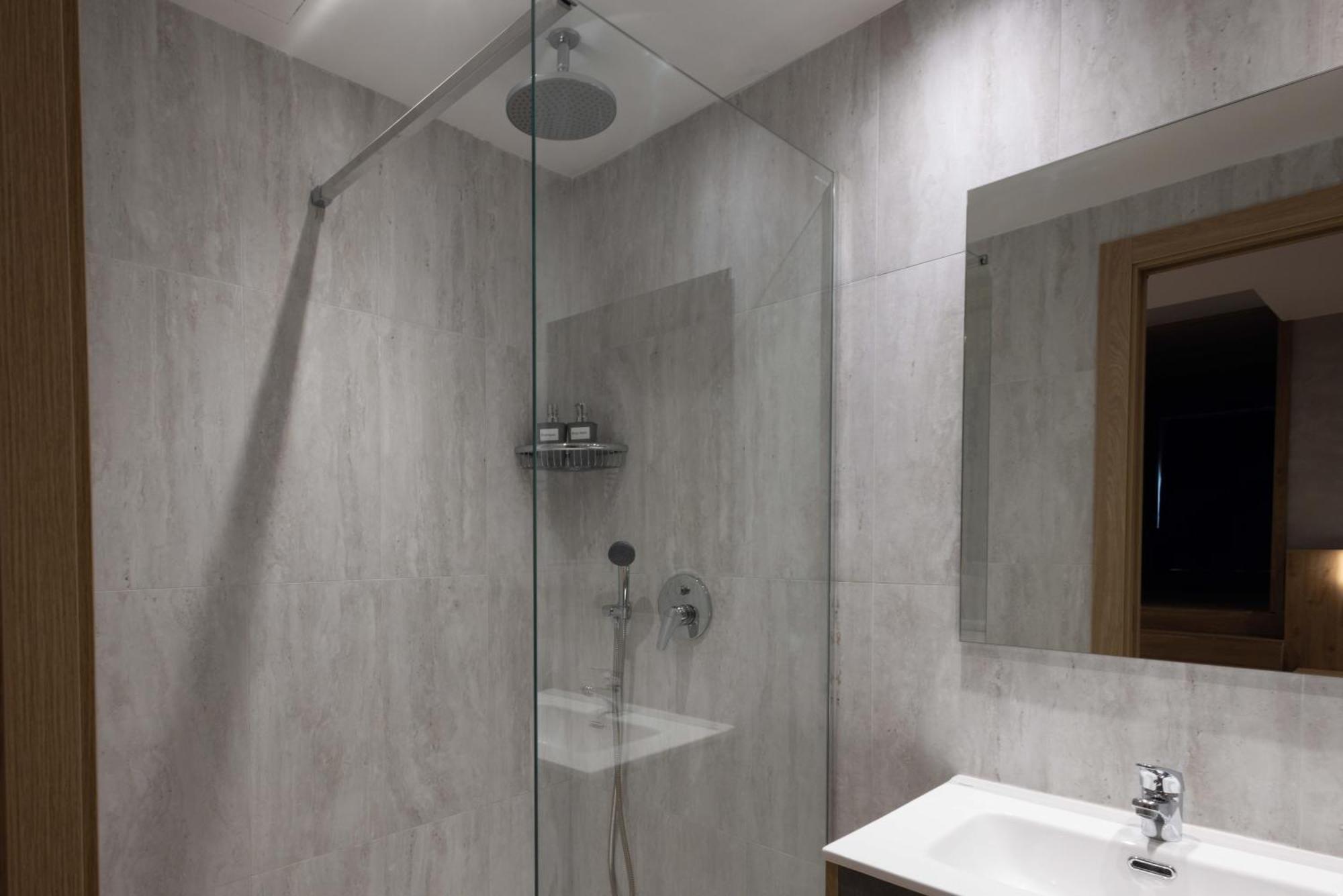 University Boutique Rooms Msida Bagian luar foto